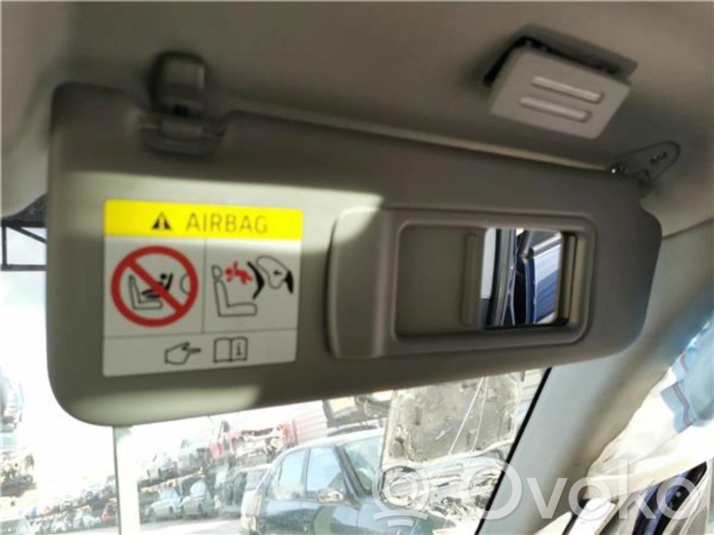 Sun visor
