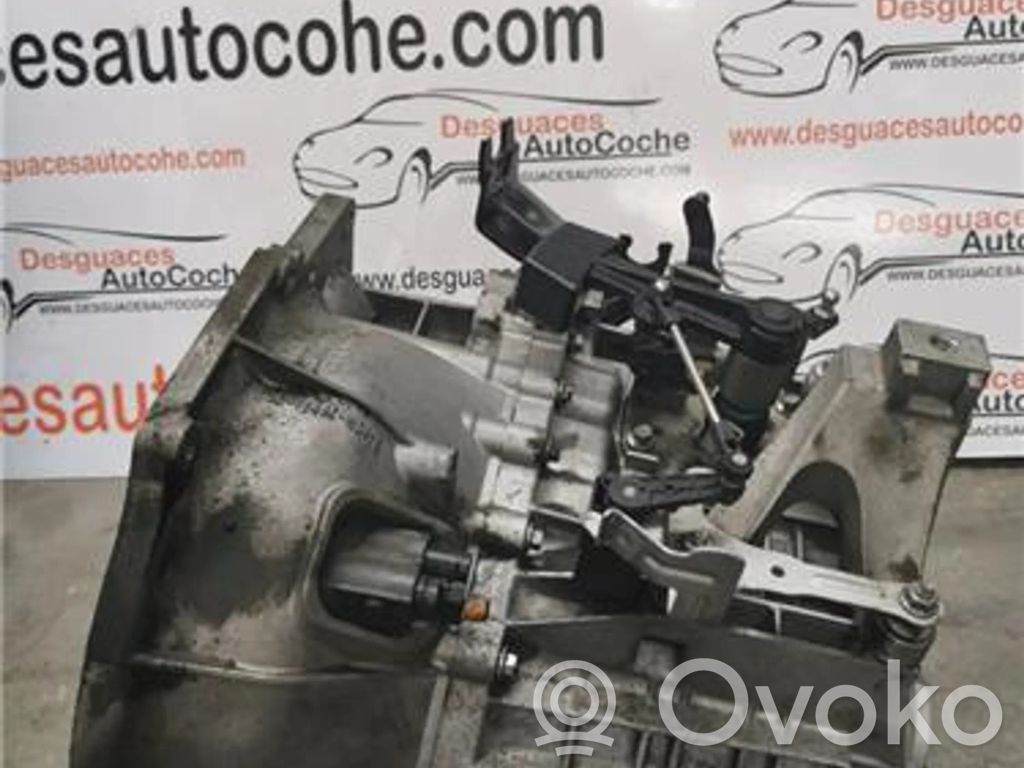 Volvo C30 Manualna 5-biegowa skrzynia biegów 