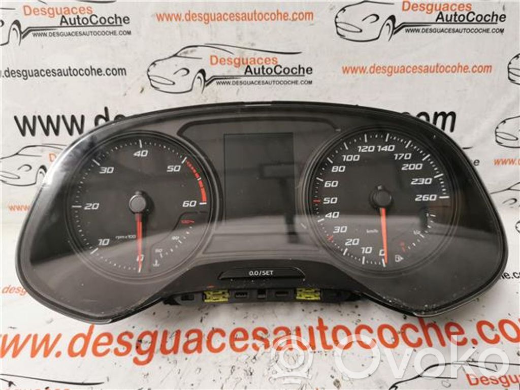 Seat Leon (5F) Speedometer (instrument cluster) 