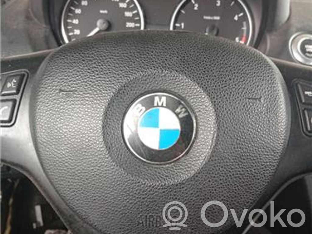 Steering wheel airbag
