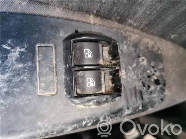 Interruptor del elevalunas eléctrico