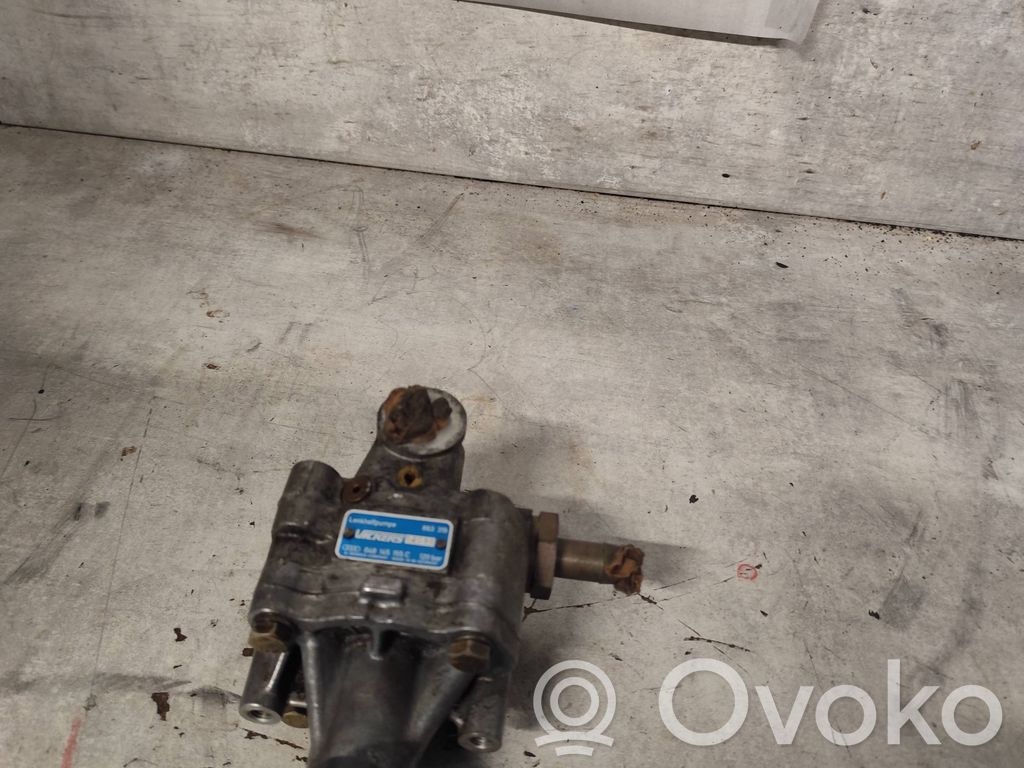 Audi A6 S6 C4 4A Pompa wspomagania 