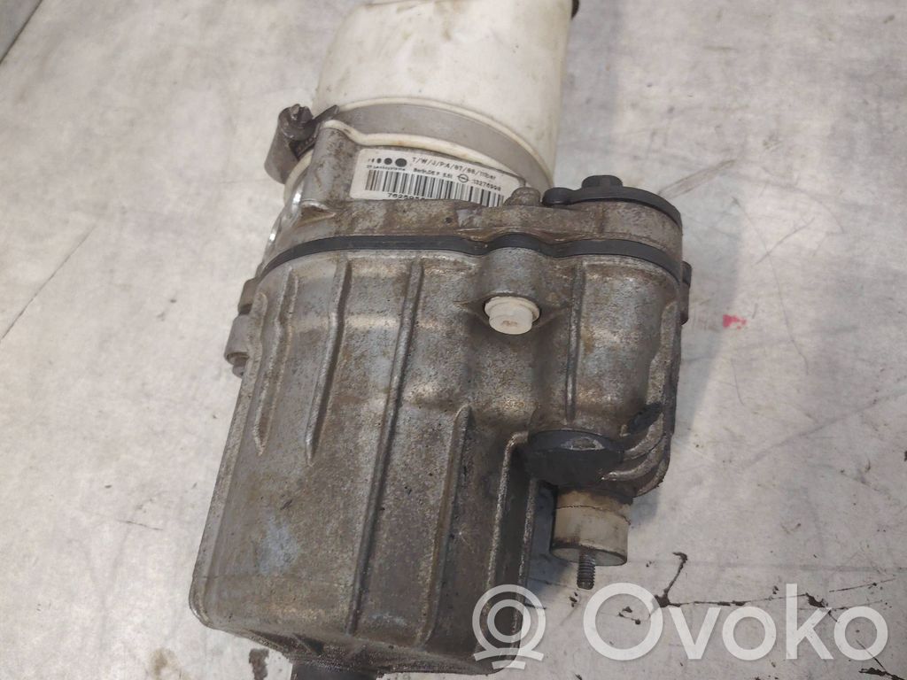 Opel Zafira B Ohjaustehostimen pumppu 