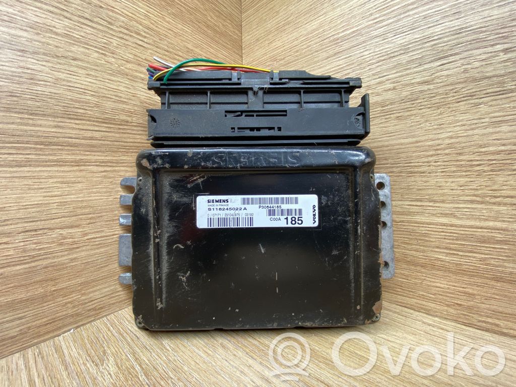 Volvo S40, V40 Engine control unit/module 