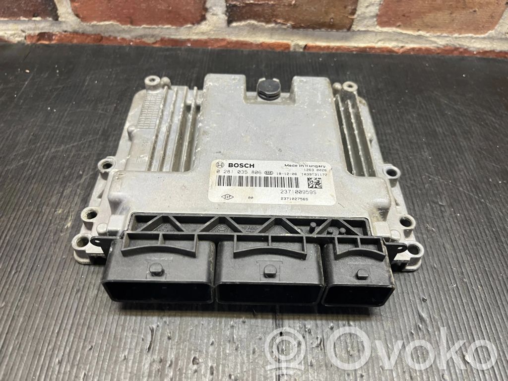 Renault Captur II Engine control unit/module 