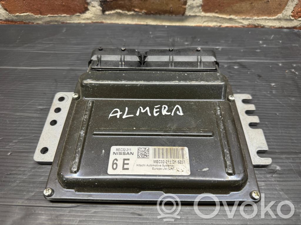 Engine control unit/module ECU   MEC32211