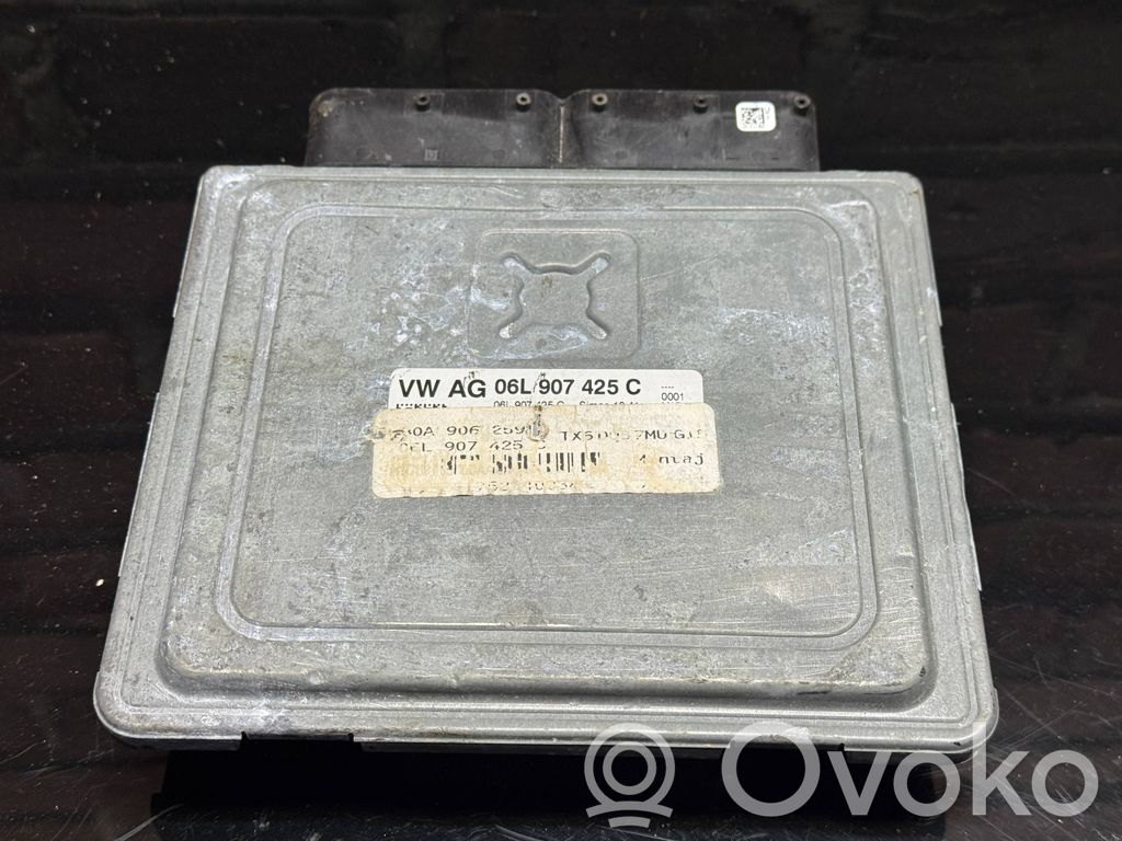 Audi A4 S4 B9 8W Engine control unit/module 