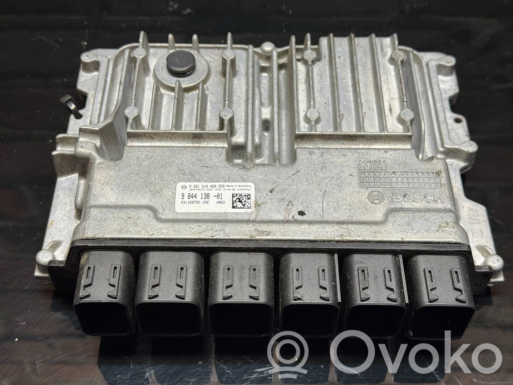 BMW 3 G20 G21 Engine control unit/module 