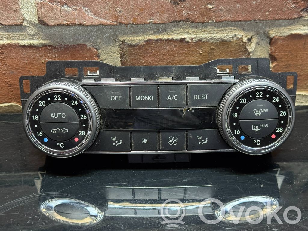 Mercedes-Benz C W204 Panel klimatyzacji 