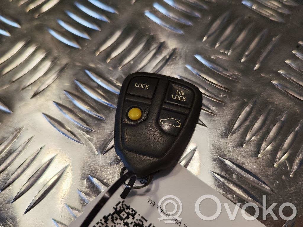 Volvo XC70 Ignition key/card 