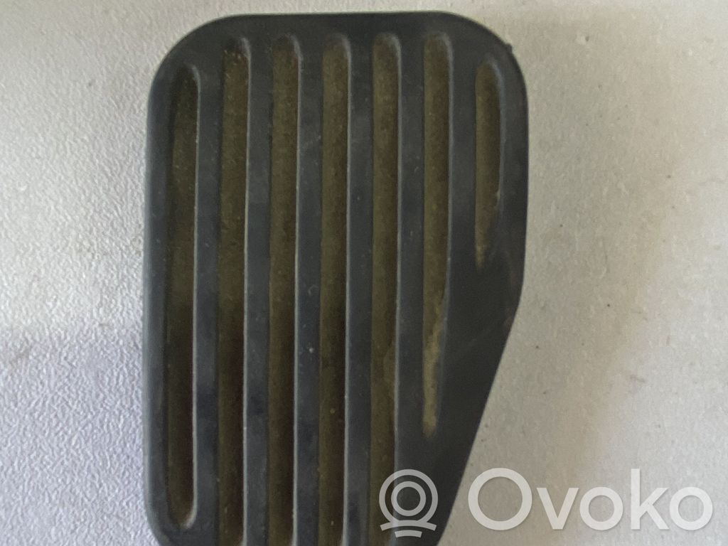Volvo V70 Jarrupoljin 