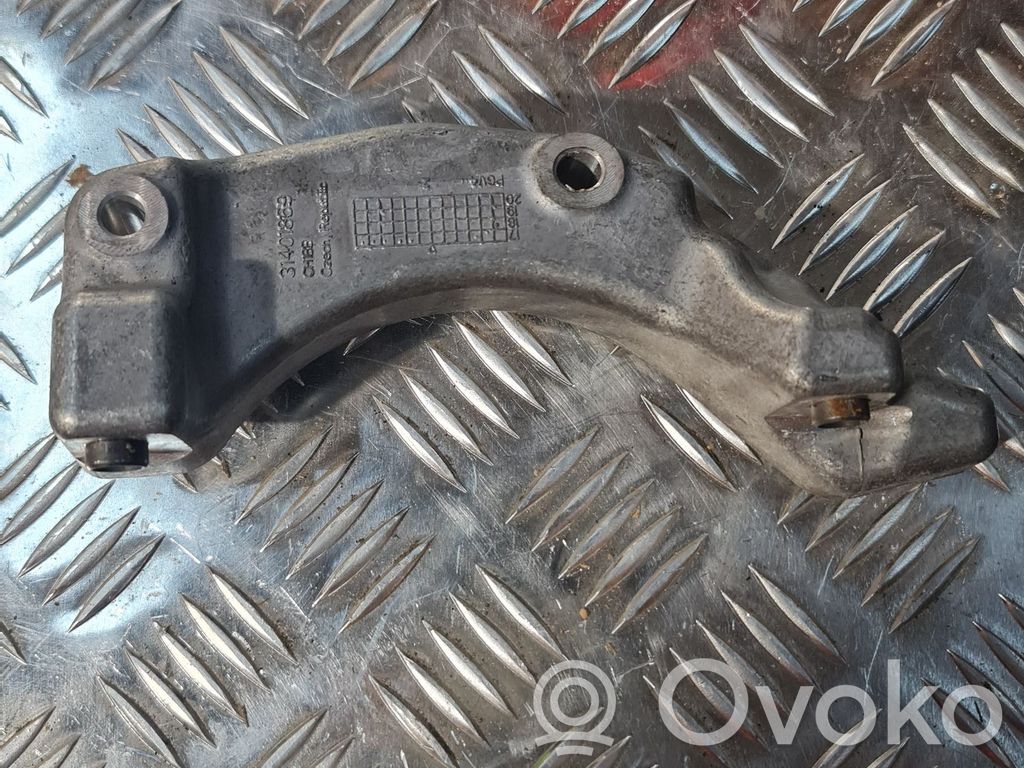 Volvo XC90 Other engine bay part 