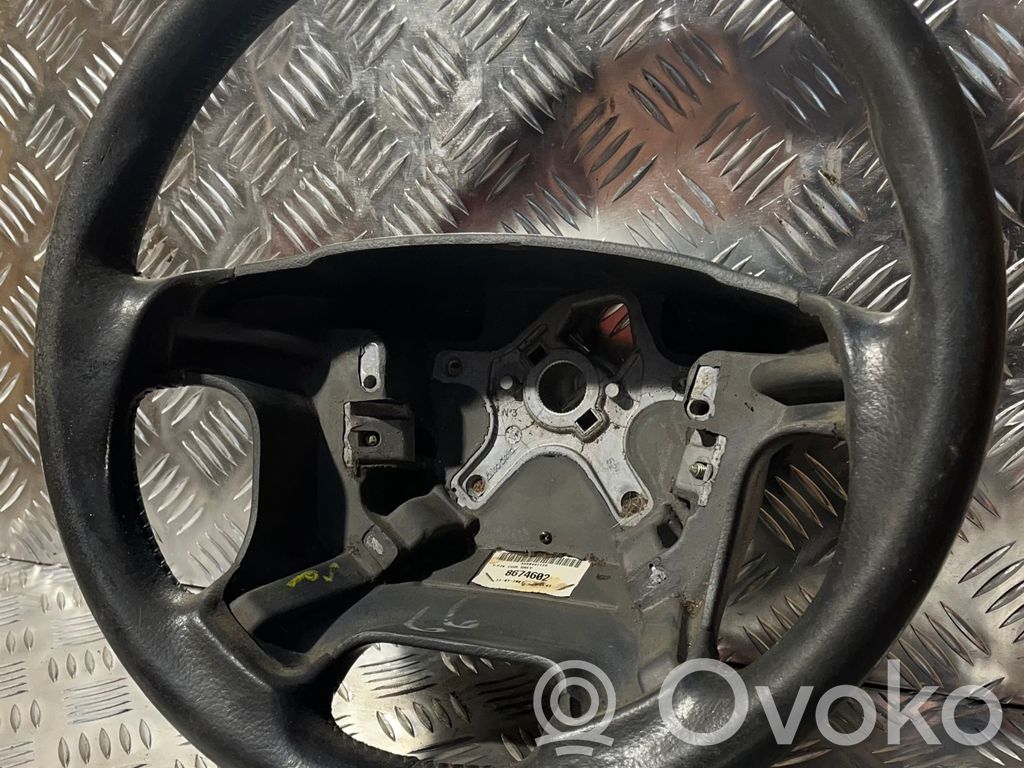 Volvo XC70 Steering wheel 