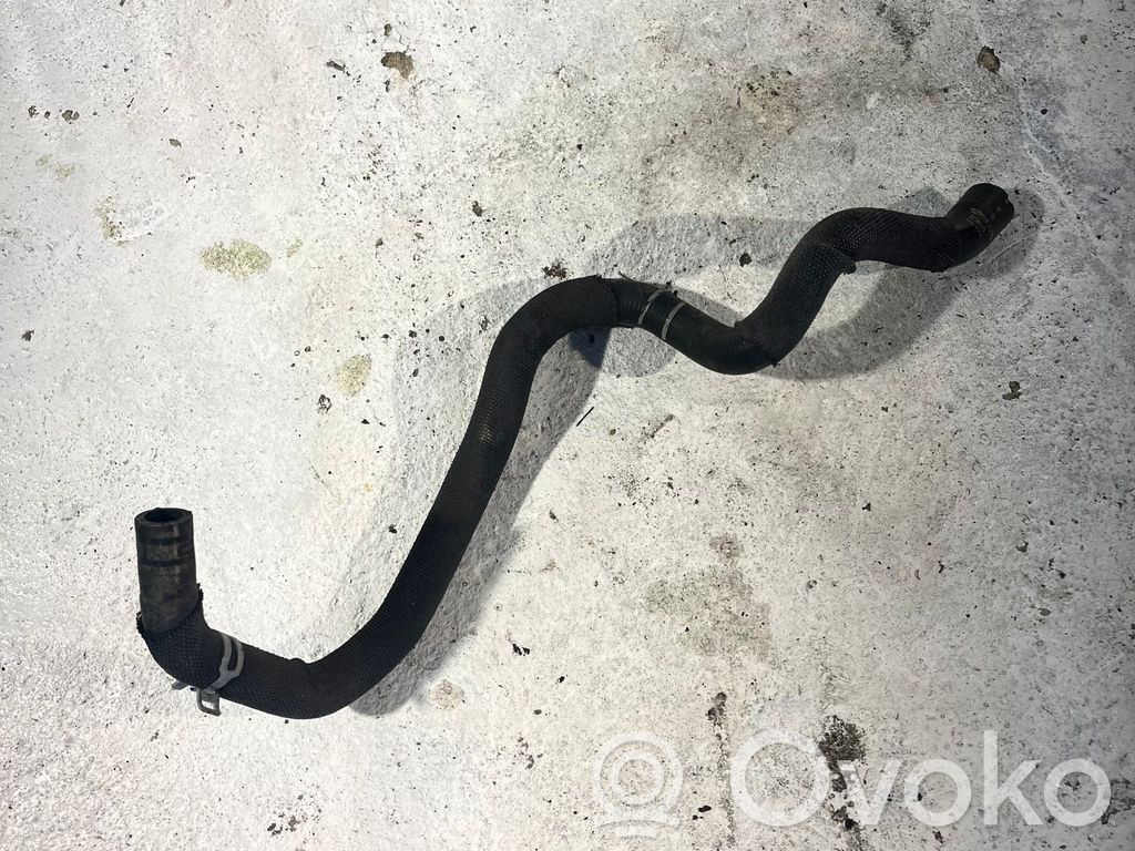 Volvo V40 Engine coolant pipe/hose 