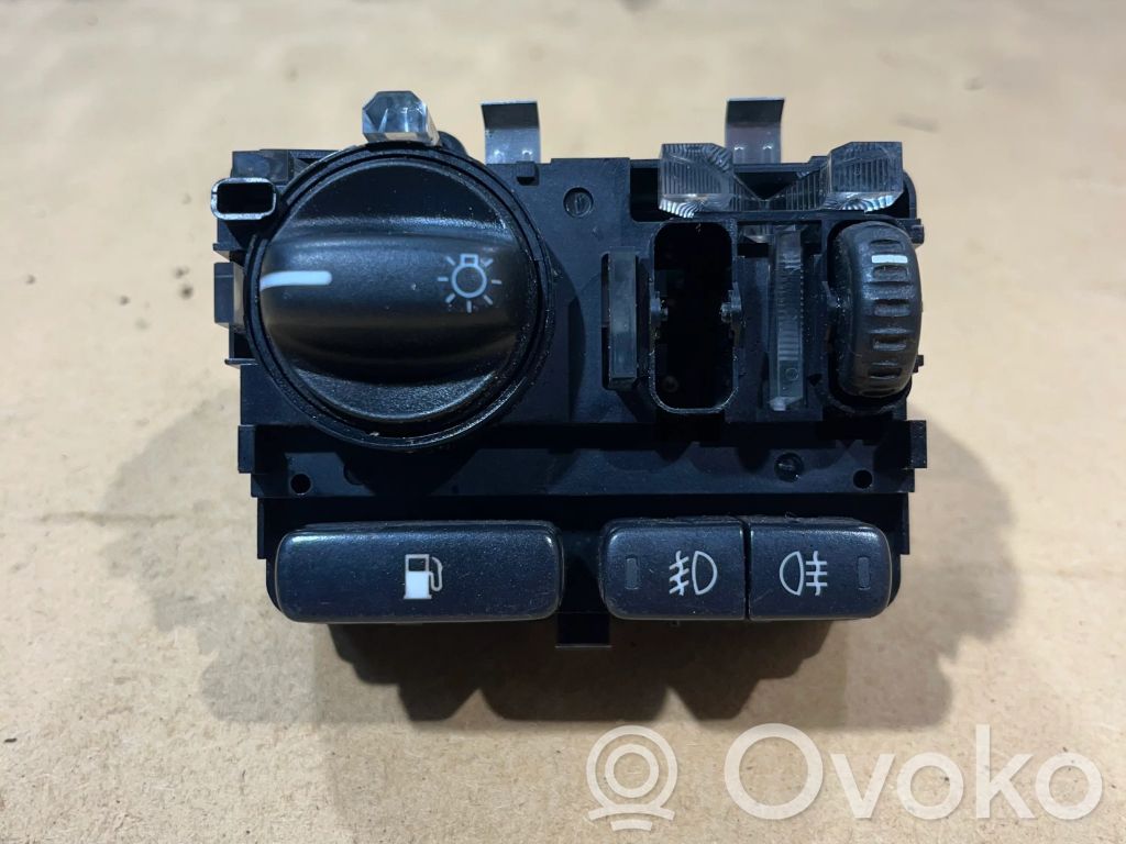 Volvo XC90 Interrupteur d’éclairage 