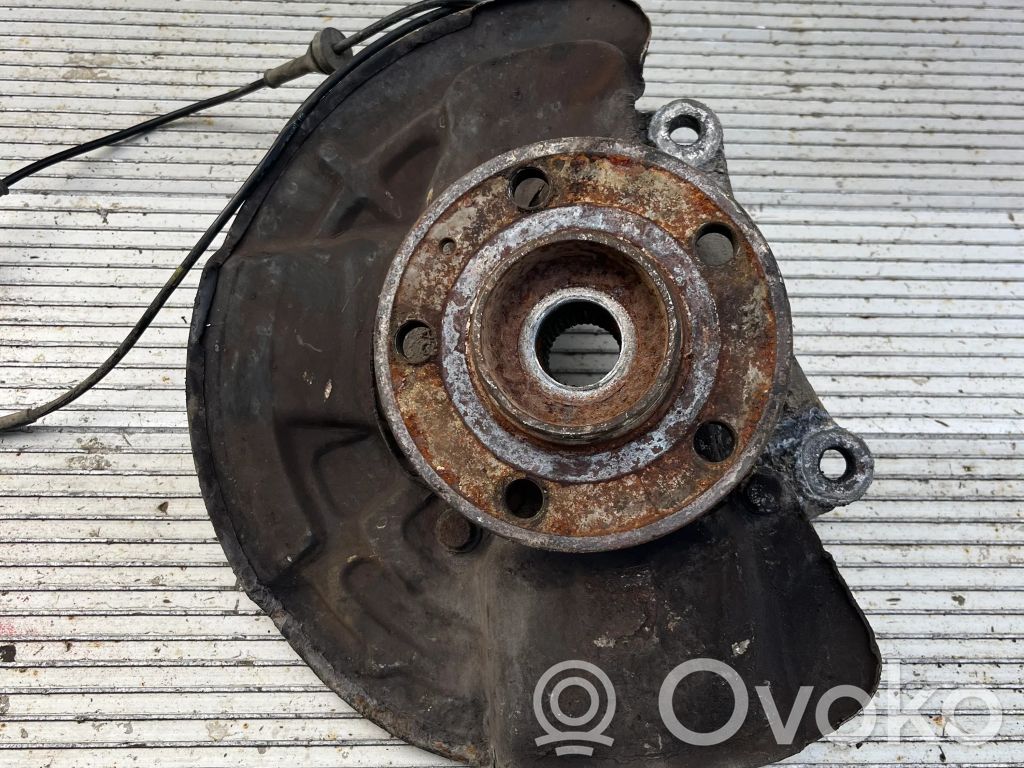 Volvo S80 Priekinė stebulė 
