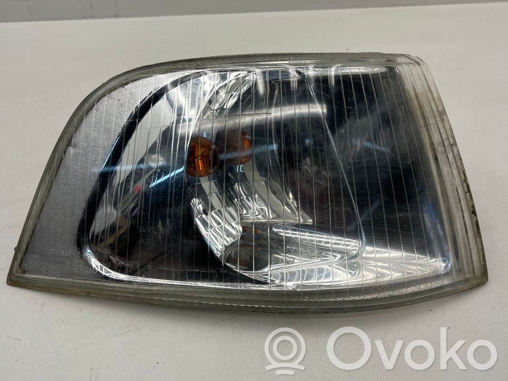 Volvo S40, V40 Front indicator light 