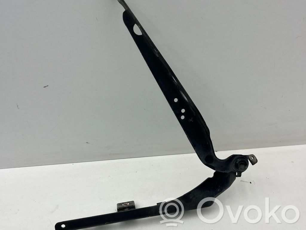 Volvo V70 Engine bonnet/hood hinges 
