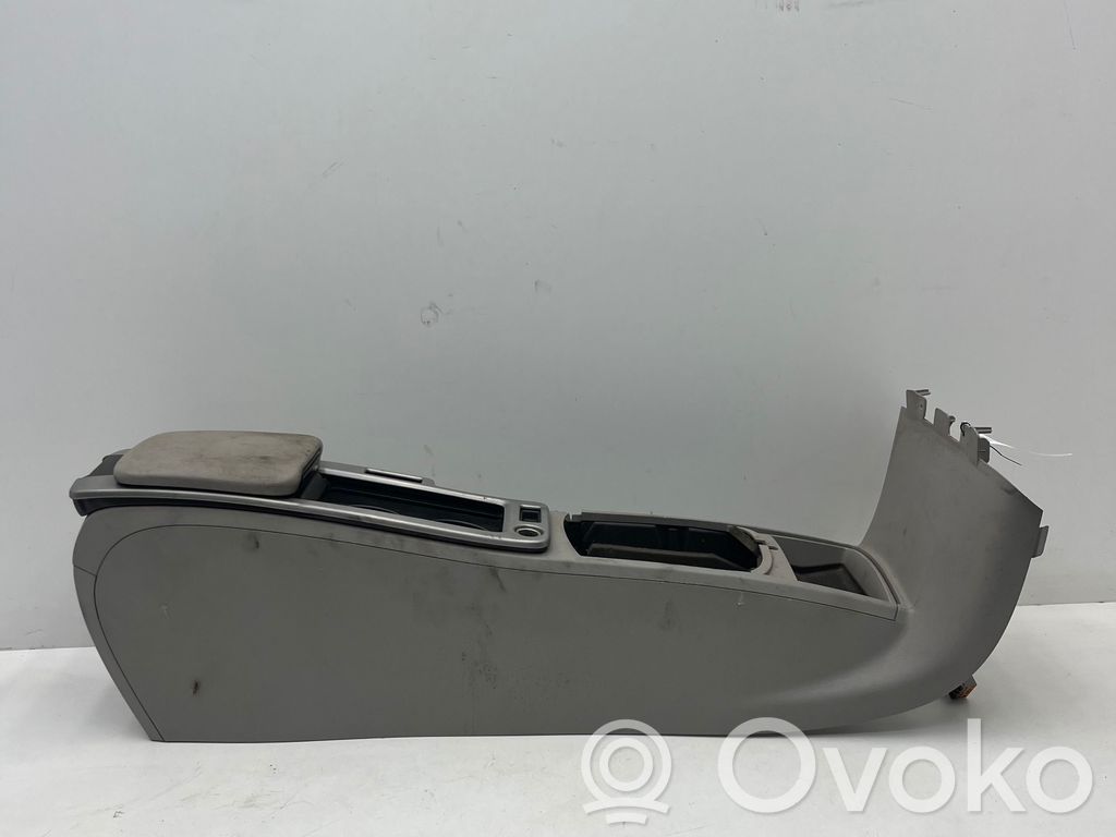 Volvo V50 Centrālā konsole 
