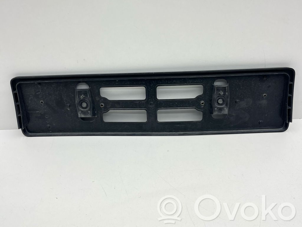 Volvo XC40 Numerių laikiklis 