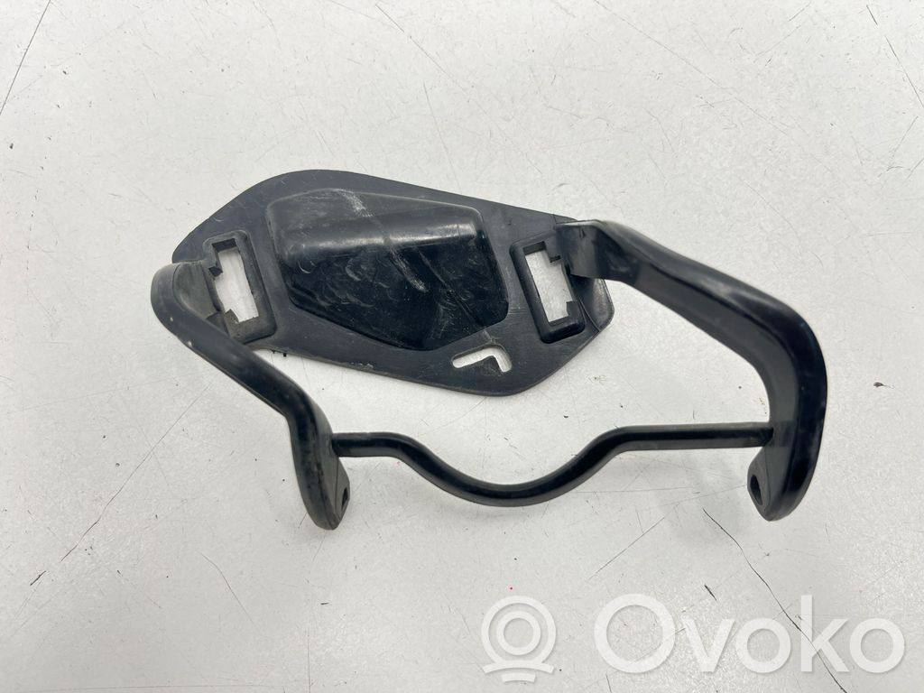 Volvo S60 Zaślepka spryskiwacza lampy przedniej 