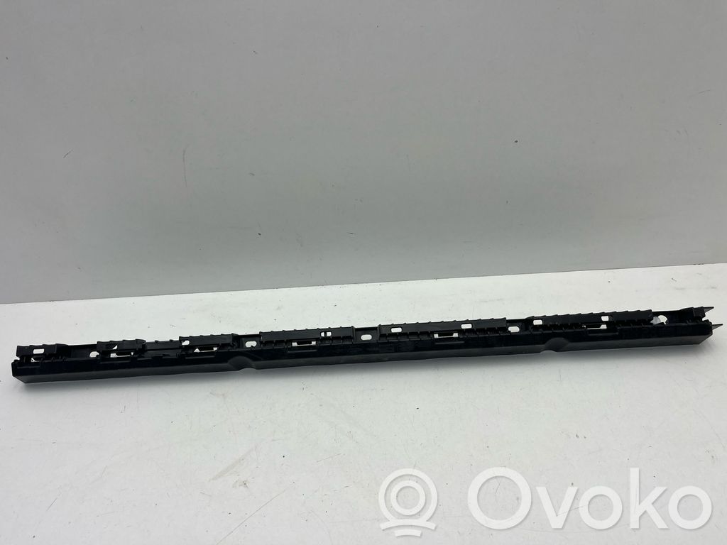 Volvo XC90 Sill supporting ledge 