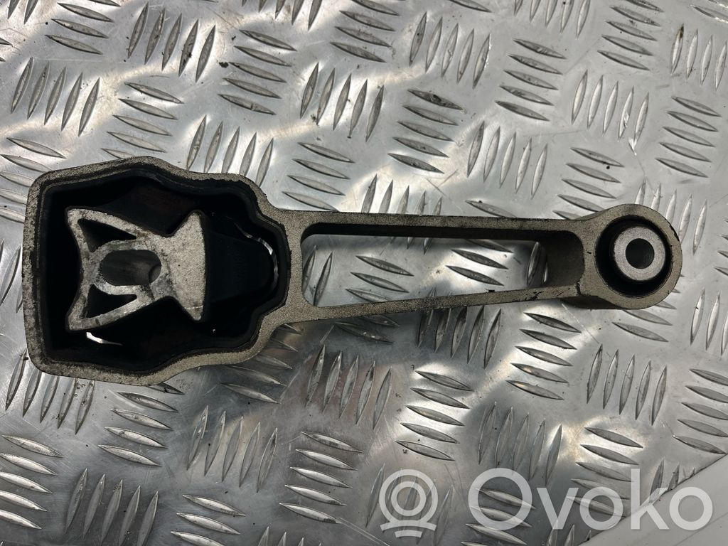 Volvo V60 Engine mount bracket 