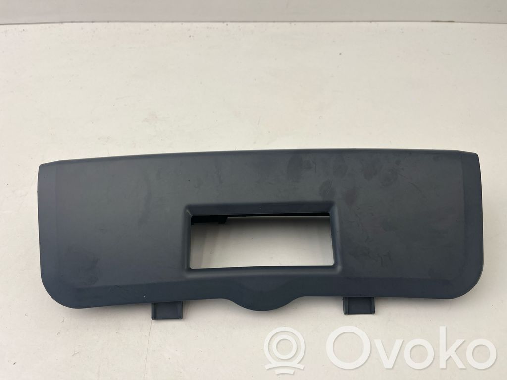 BMW 7 E65 E66 Tappo/coprigancio di traino paraurti posteriore 