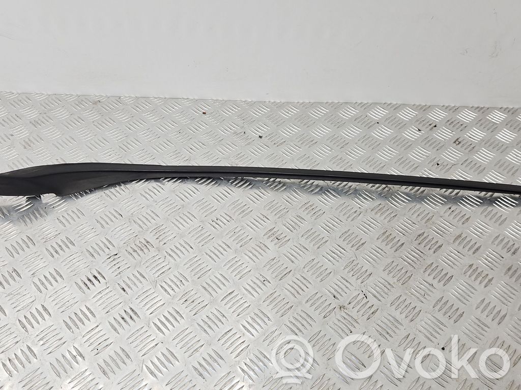 Volvo V60 Windshield trim 