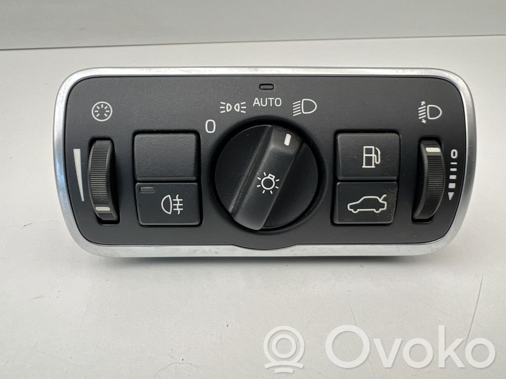 Volvo V60 Lukturu slēdzis 
