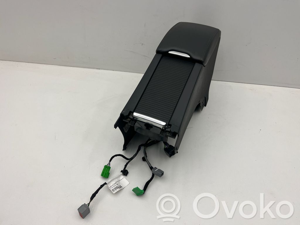 Volvo V60 Armrest 