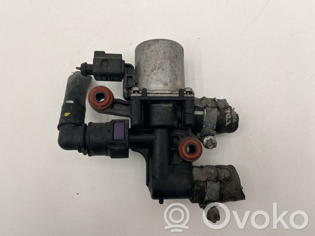 Volvo V60 Electric engine pre-heating system (optional) 