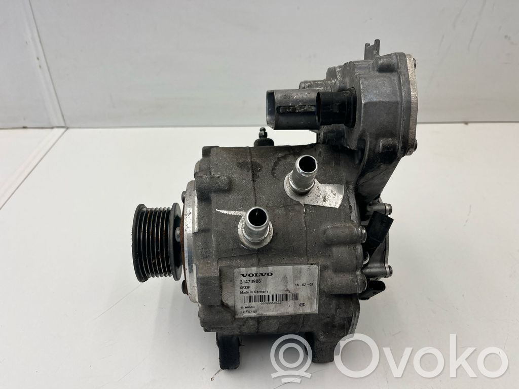 Volvo V60 Ģenerators 