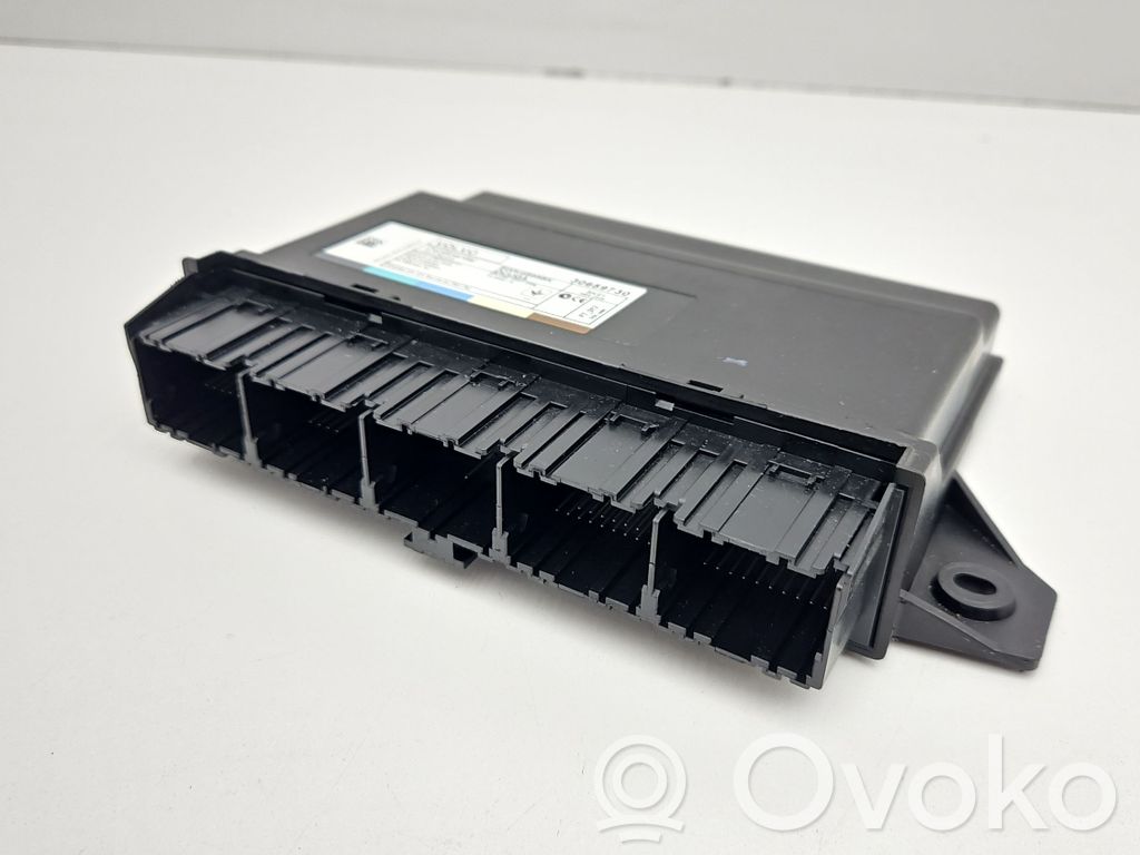 Volvo V60 Keyless (KESSY) go control unit/module 