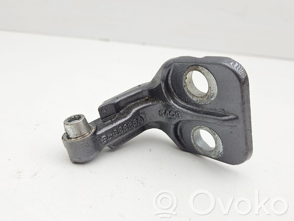 Land Rover Evoque I Rear door upper hinge 