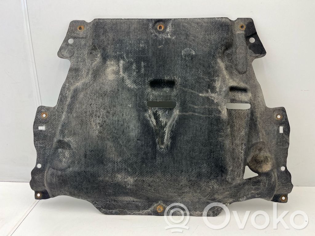 Volvo V60 Engine splash shield/under tray 