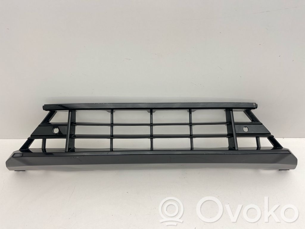 Volvo XC60 Front bumper lower grill 