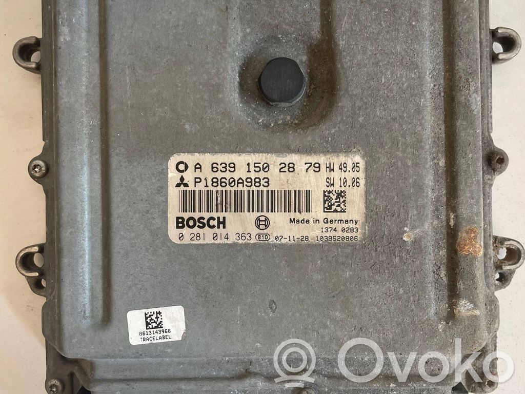 Mitsubishi Colt Engine control unit/module 
