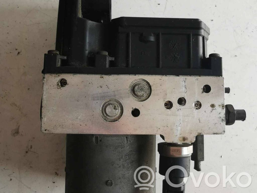 Toyota Corolla E120 E130 ABS Blokas 