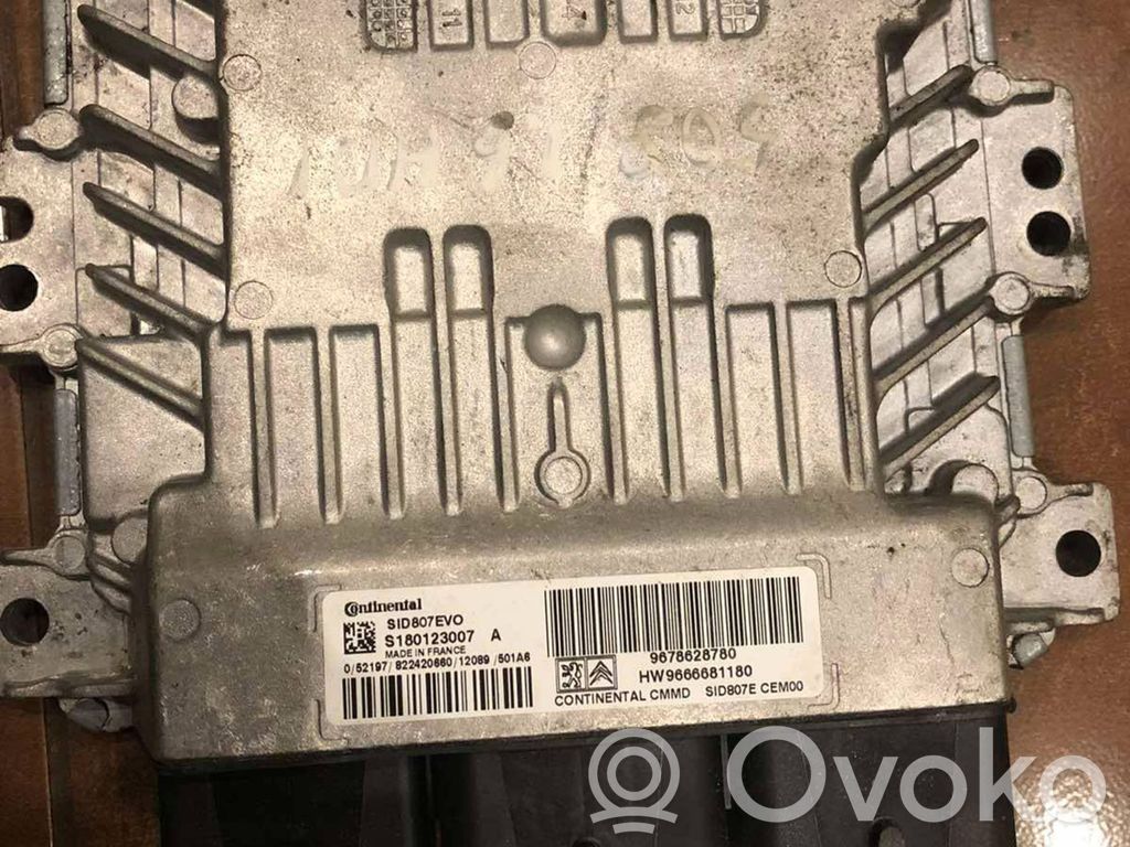 Peugeot 508 Engine control unit/module 