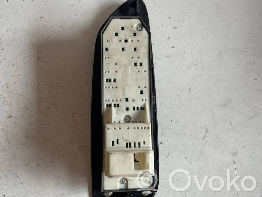 Toyota Corolla Verso AR10 Electric window control switch 