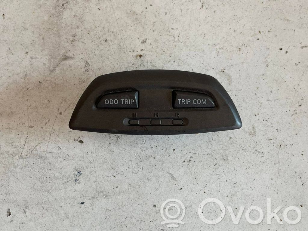 Hyundai Matrix Citu veidu slēdži / pogas / pārslēdzēji 