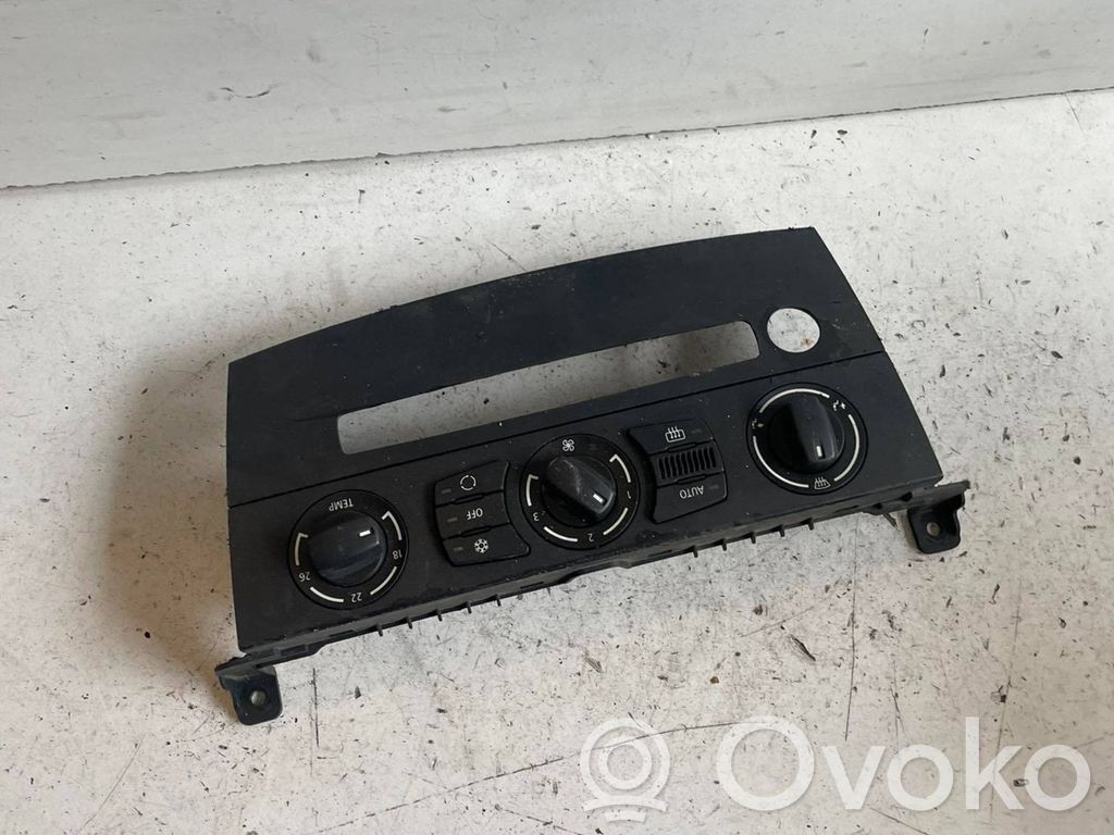 BMW 5 E60 E61 Climate control unit 