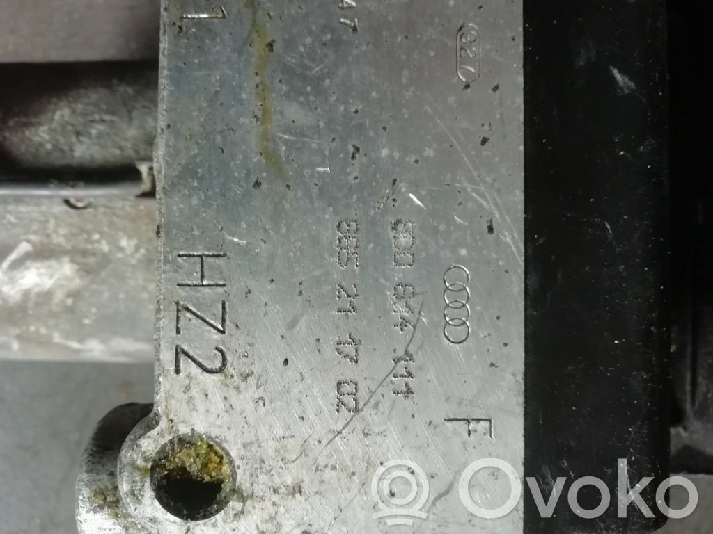 Audi A4 S4 B5 8D ABS bloks 