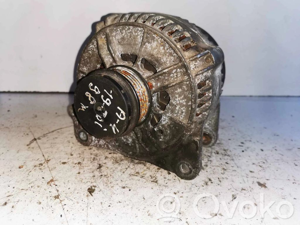 Audi A4 S4 B5 8D Ģenerators 