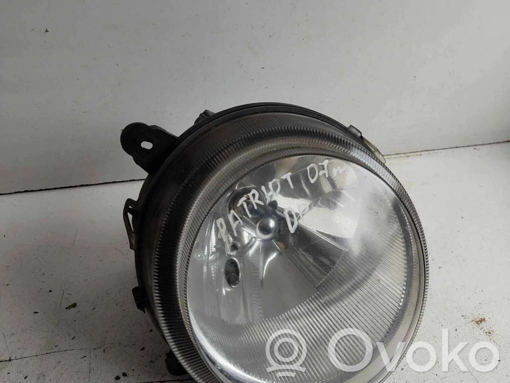 Jeep Patriot Headlight/headlamp 