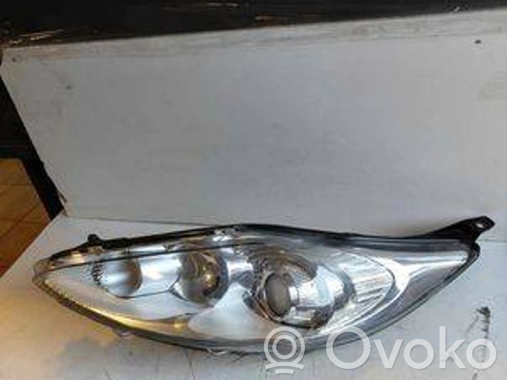 Ford Fiesta Phare frontale 
