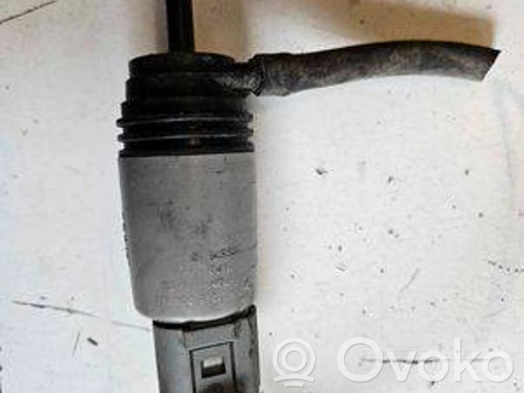 BMW 3 E90 E91 Windscreen/windshield washer pump 