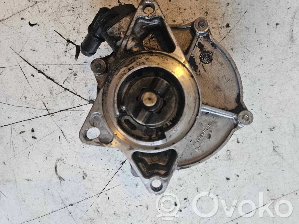 Audi A6 S6 C5 4B Pompă vacuum 