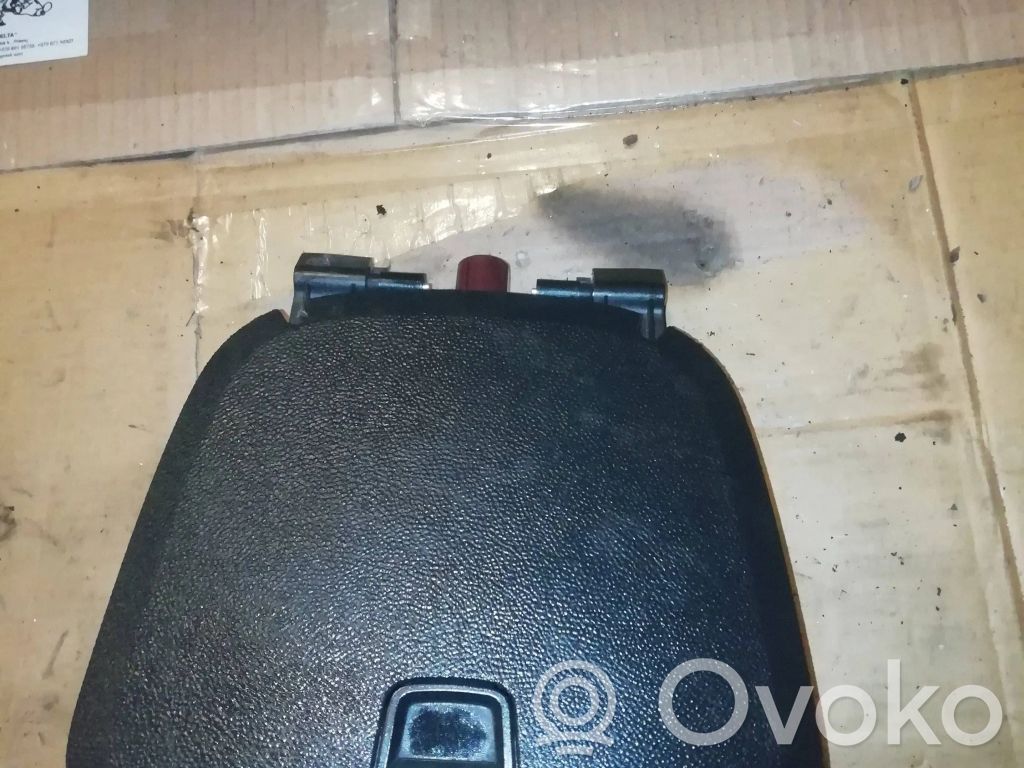 Compartimiento/consola central del panel
